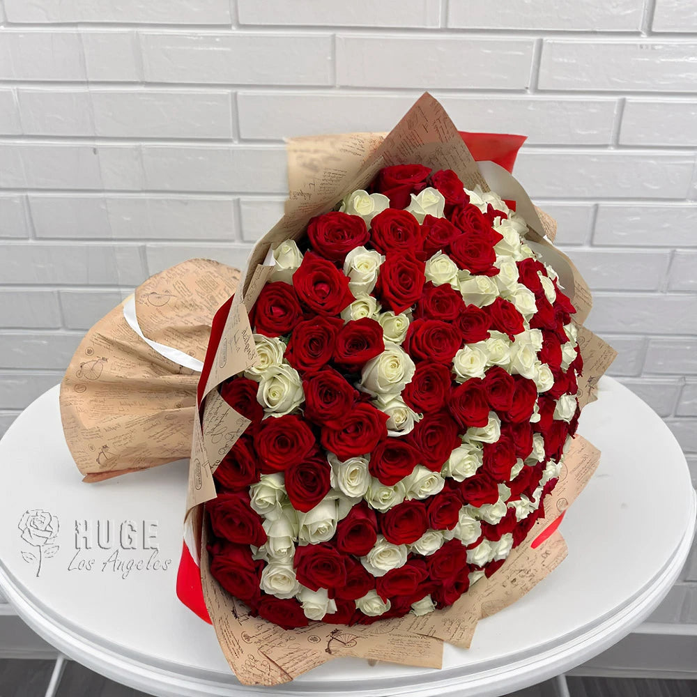 150 Red & White Roses | Chessboard Charm – Huge Bouquets