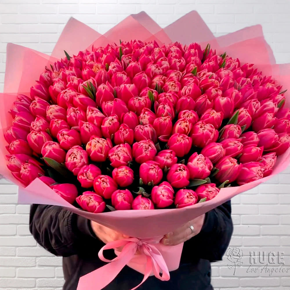 200 Tulips "Vibrant Vivacity"