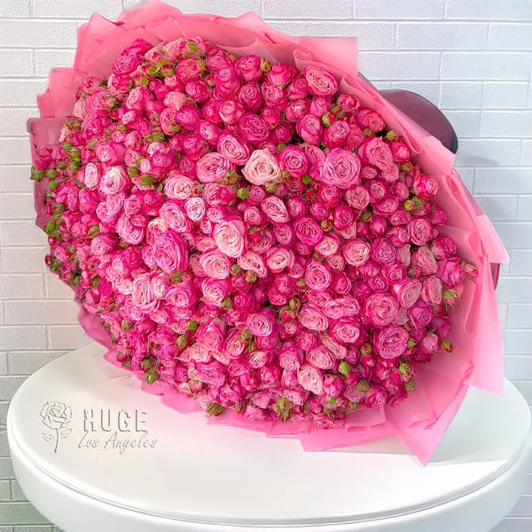 Mixed 250 Roses Bouquet | Pink Serenity