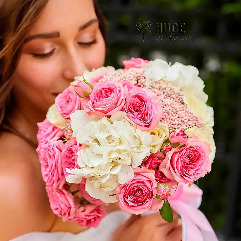 Pink Roses & Hydrangeas