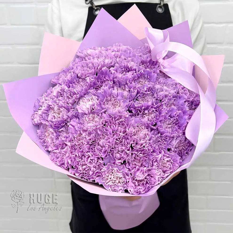 Elegant Carnation Bouquet (Color Optional)