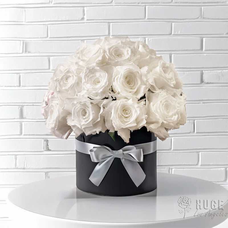 White Roses In Box Classic White Roses Box – Huge Bouquets